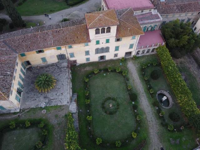 Appartamento in affitto a Signa, Toscana