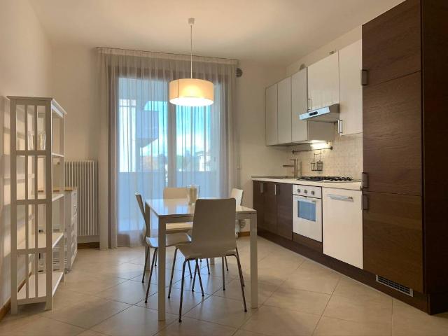 Appartamento in affitto a Lanzago, Silea