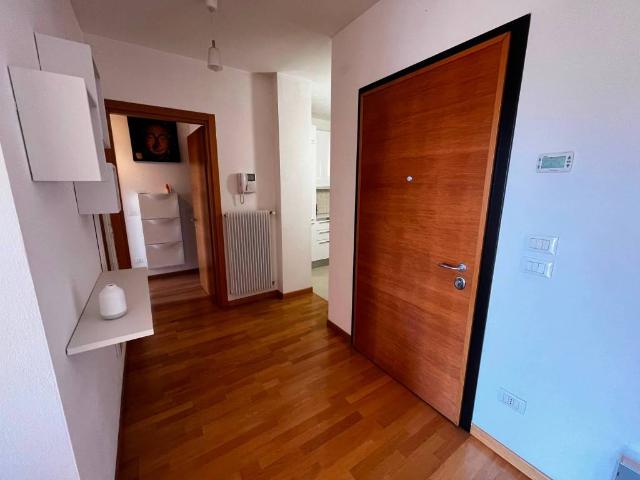 Appartamento in affitto a Lanzago, Silea