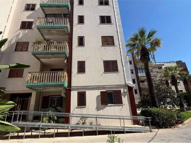 Appartamento in affitto a Acradina, Siracusa
