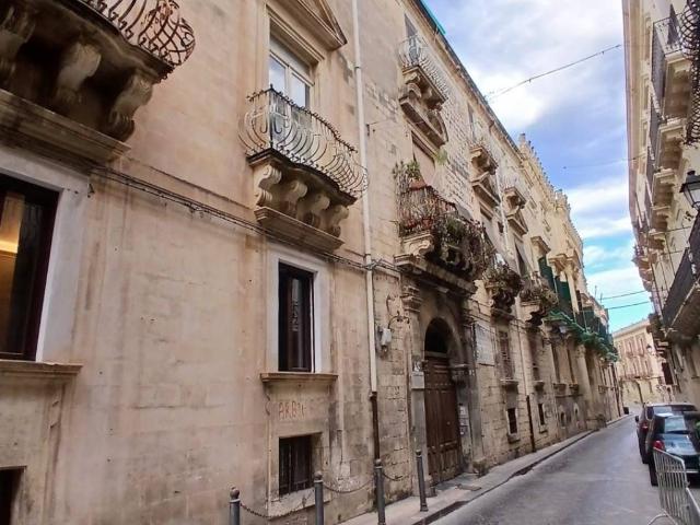 Appartamento in affitto a Ortigia, Siracusa