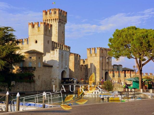 Appartamento in affitto a Sirmione, Brescia