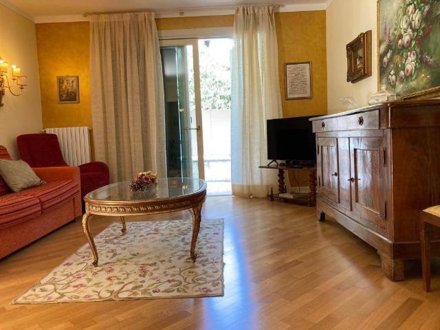 Appartamento in affitto a Sirmione, Lombardia