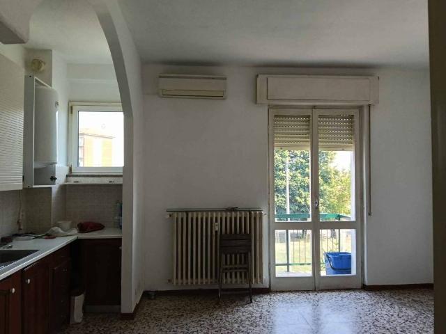 Appartamento in affitto a Siziano, Lombardia