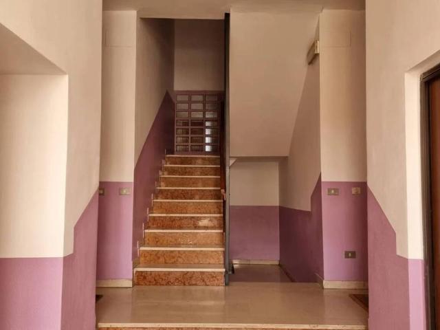 Appartamento in affitto a Solaro, Lombardia