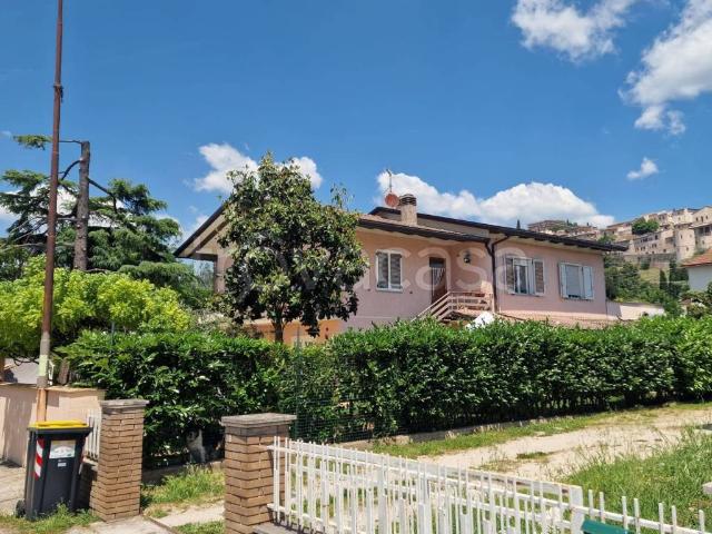 Appartamento in affitto a Spello, Umbria