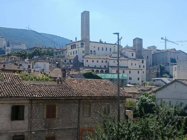 Appartamento in affitto a Spoleto, Umbria