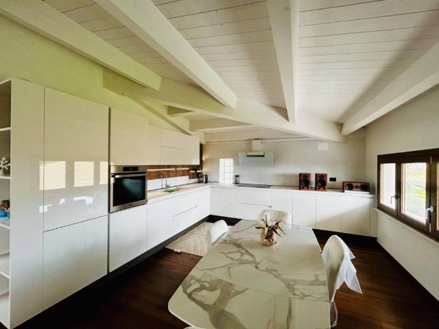 Appartamento in affitto a Villa Raspa, Spoltore