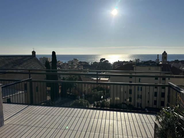 Appartamento in affitto a Spotorno, Liguria