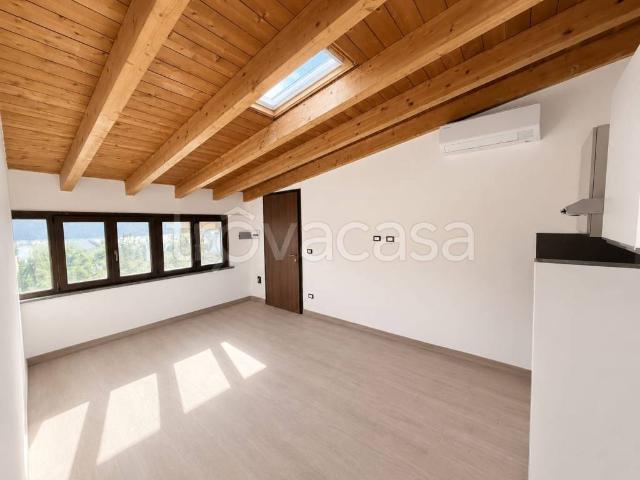 Appartamento in affitto a Stradella, Lombardia