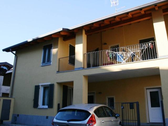 Appartamento in affitto a Sumirago, Lombardia