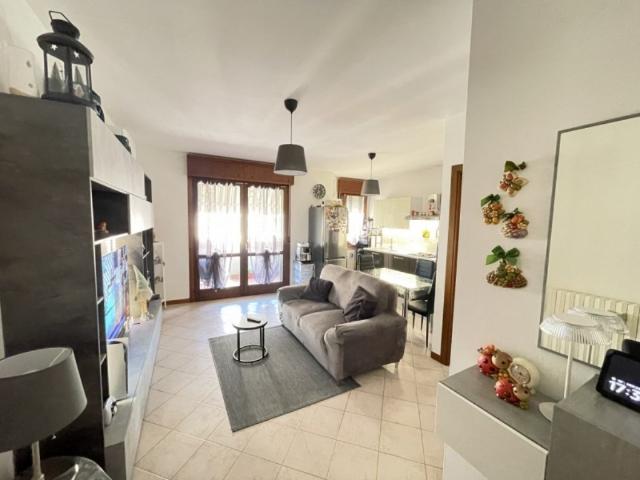 Appartamento in affitto a Suzzara, Lombardia