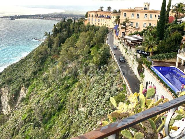 Appartamento in affitto a Taormina, Sicilia