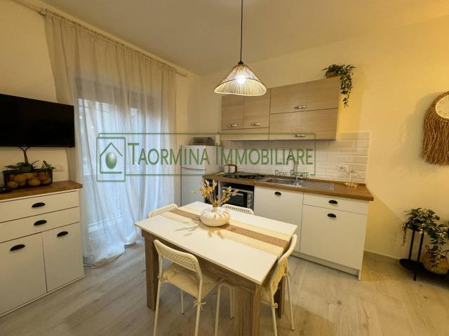 Appartamento in affitto a Taormina, Sicilia