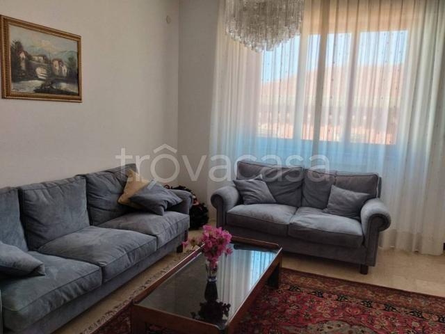 Appartamento in affitto a Puglia, Taranto