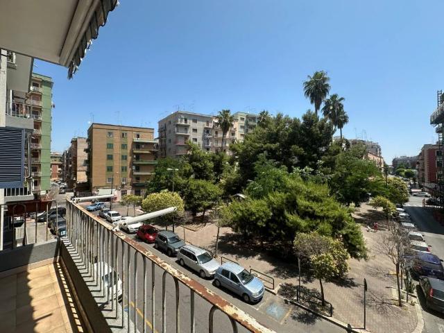 Appartamento in affitto a Puglia, Taranto