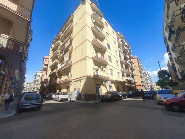 Appartamento in affitto a Puglia, Taranto