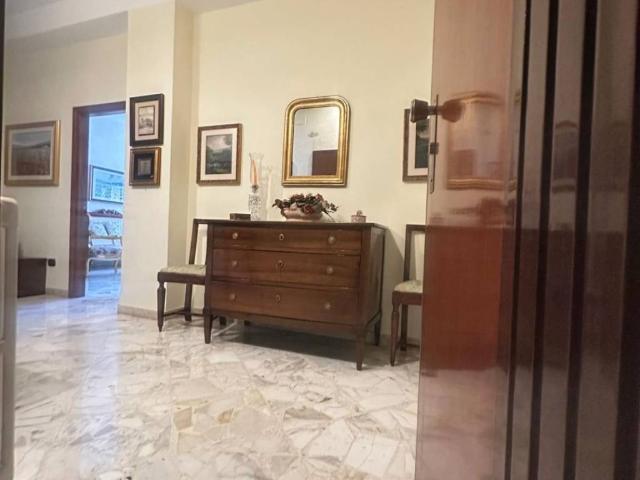 Appartamento in affitto a Puglia, Taranto