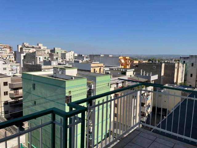 Appartamento in affitto a Puglia, Taranto