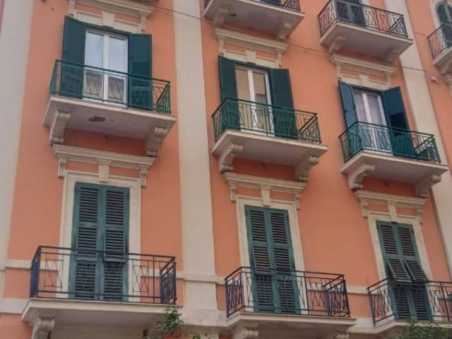 Appartamento in affitto a Puglia, Taranto