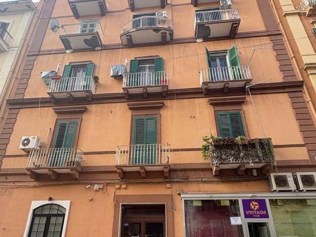 Appartamento in affitto a Puglia, Taranto