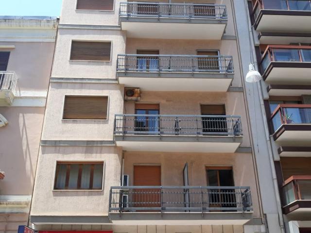 Appartamento in affitto a Puglia, Taranto