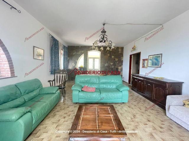 Appartamento in affitto a Buccino, Campania