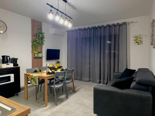 Appartamento in affitto a Terrasini, Sicilia