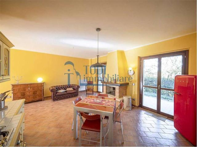 Appartamento in affitto a Izzalini, Umbria