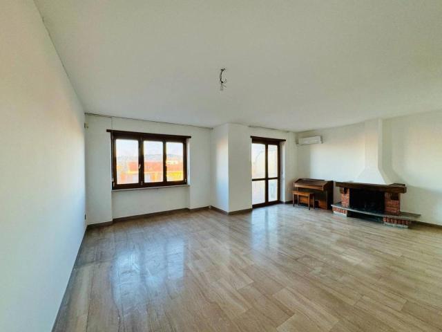 Appartamento in vendita a Mirafiori Nord, Torino