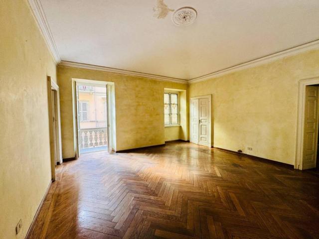 Appartamento in vendita a Centro, Torino