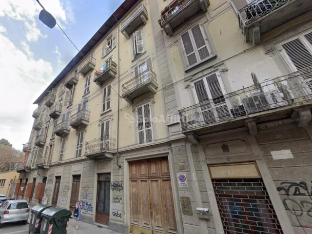 Appartamento in affitto a Circoscrizione 7, Piemonte
