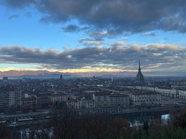 Appartamento in affitto a Circoscrizione 7, Piemonte