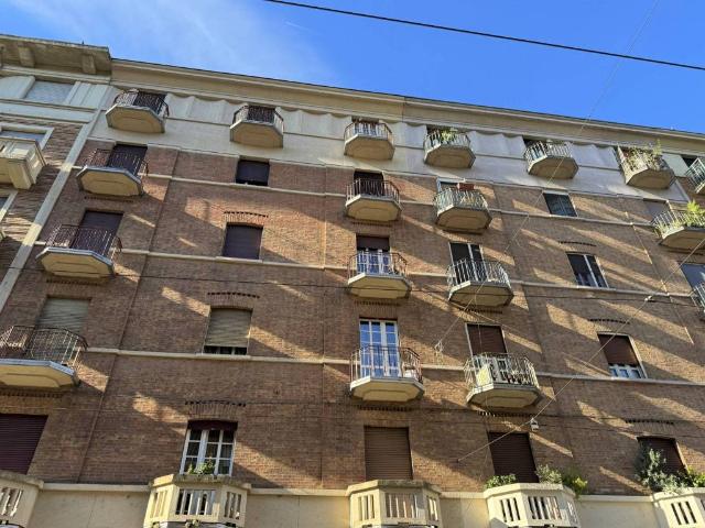 Appartamento in affitto a Circoscrizione 4, Piemonte