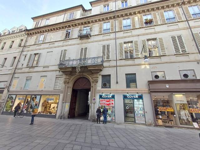 Appartamento in affitto a Circoscrizione 1, Piemonte