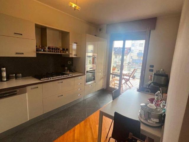 Appartamento in affitto a Cenisia, Torino