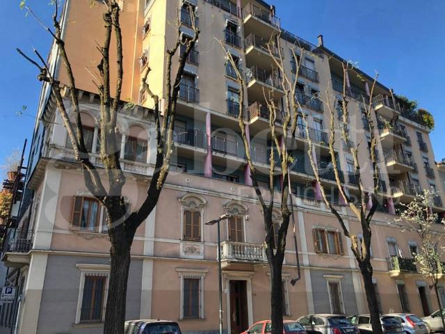 Appartamento in affitto a Circoscrizione 8, Piemonte