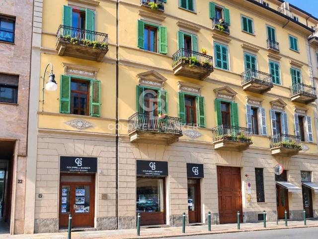 Appartamento in affitto a Centro, Torino