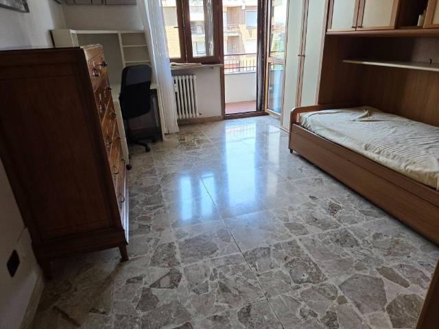 Appartamento in affitto a Circoscrizione 5, Piemonte