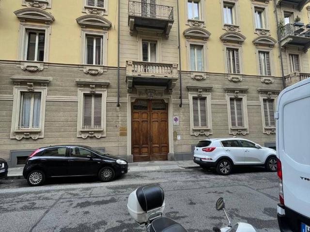 Appartamento in affitto a Circoscrizione 1, Piemonte