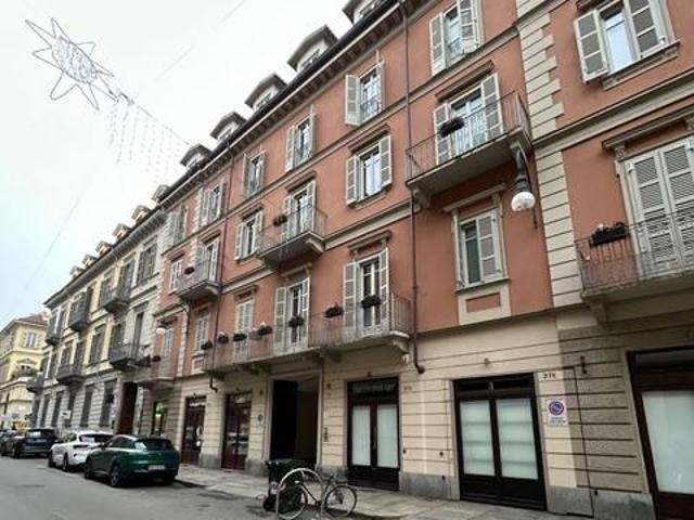 Appartamento in affitto a Circoscrizione 1, Piemonte