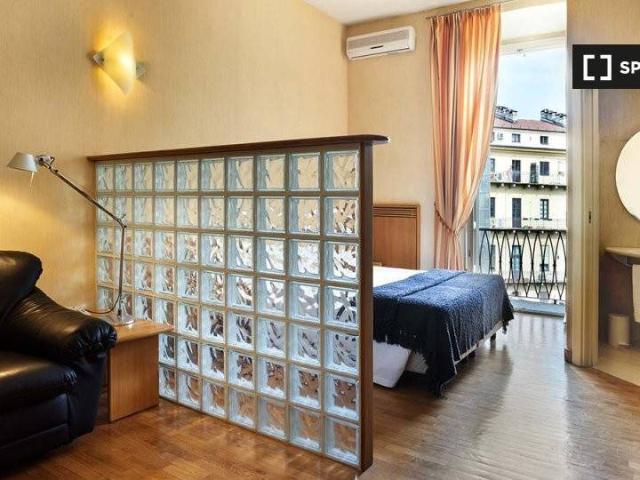 Appartamento in affitto a Centro, Torino