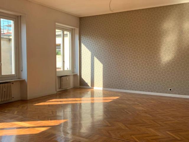 Appartamento in affitto a Circoscrizione 1, Piemonte