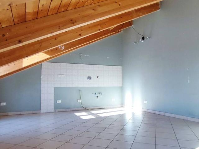 Appartamento in affitto a Circoscrizione 4, Piemonte