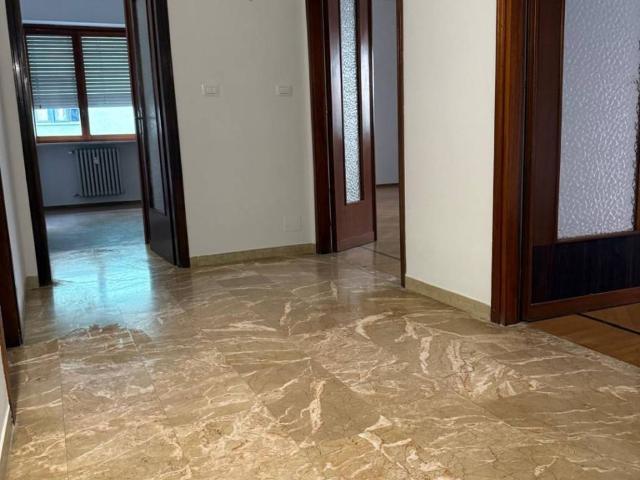 Appartamento in affitto a Cavoretto, Piemonte