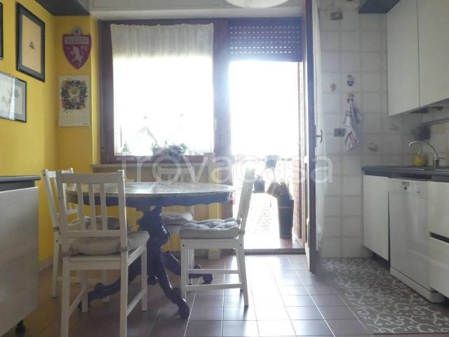 Appartamento in affitto a Circoscrizione 8, Piemonte