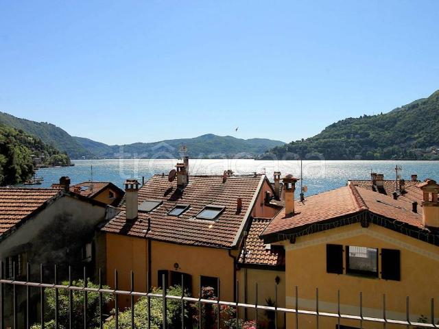 Appartamento in affitto a Torno, Lombardia