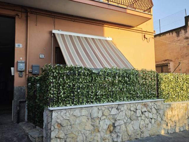 Appartamento in affitto a Santa Maria La Bruna, Torre Del Greco