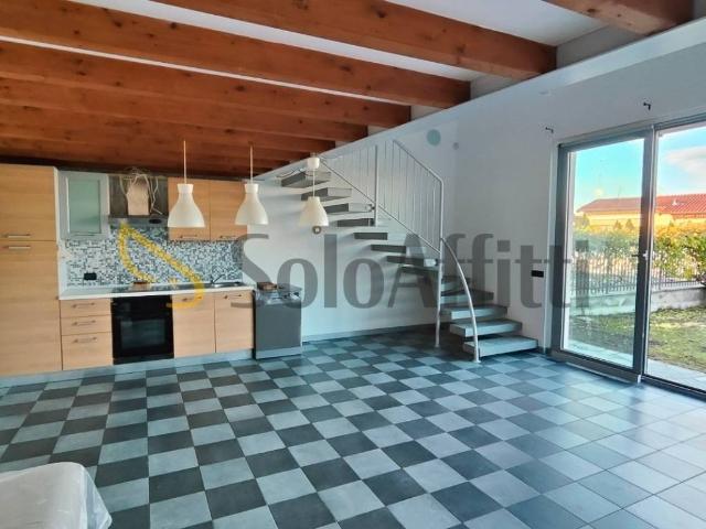 Appartamento in affitto a Sette Filagni, Torre D'isola