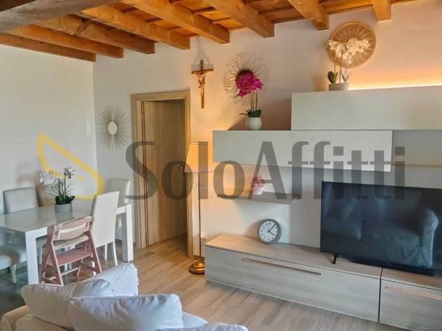 Appartamento in affitto a Torre D'isola, Lombardia